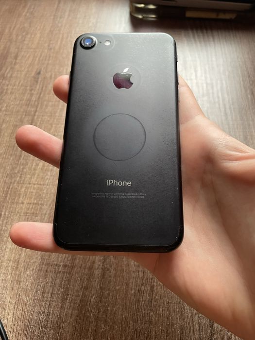 iPhone 7, 32гб.