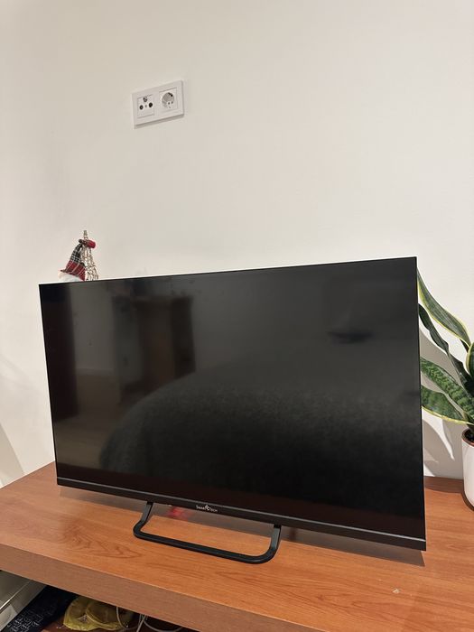 TV Smart 32’ Smart Tech