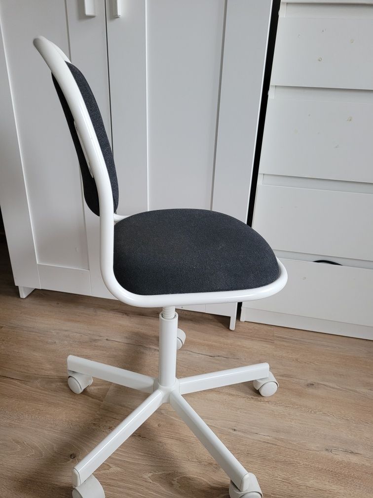 Krzeslo dzieciece ikea