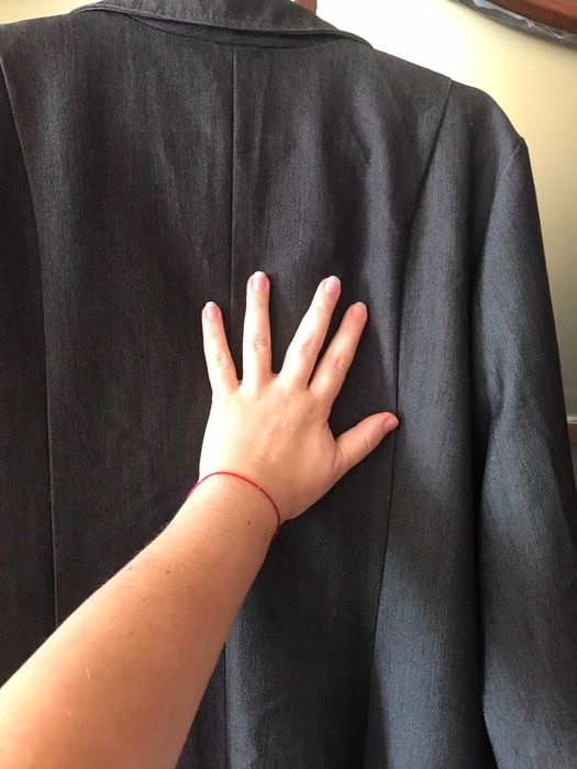 Офісна сукня темно-сірого кольору із поясом, 50-52 р.