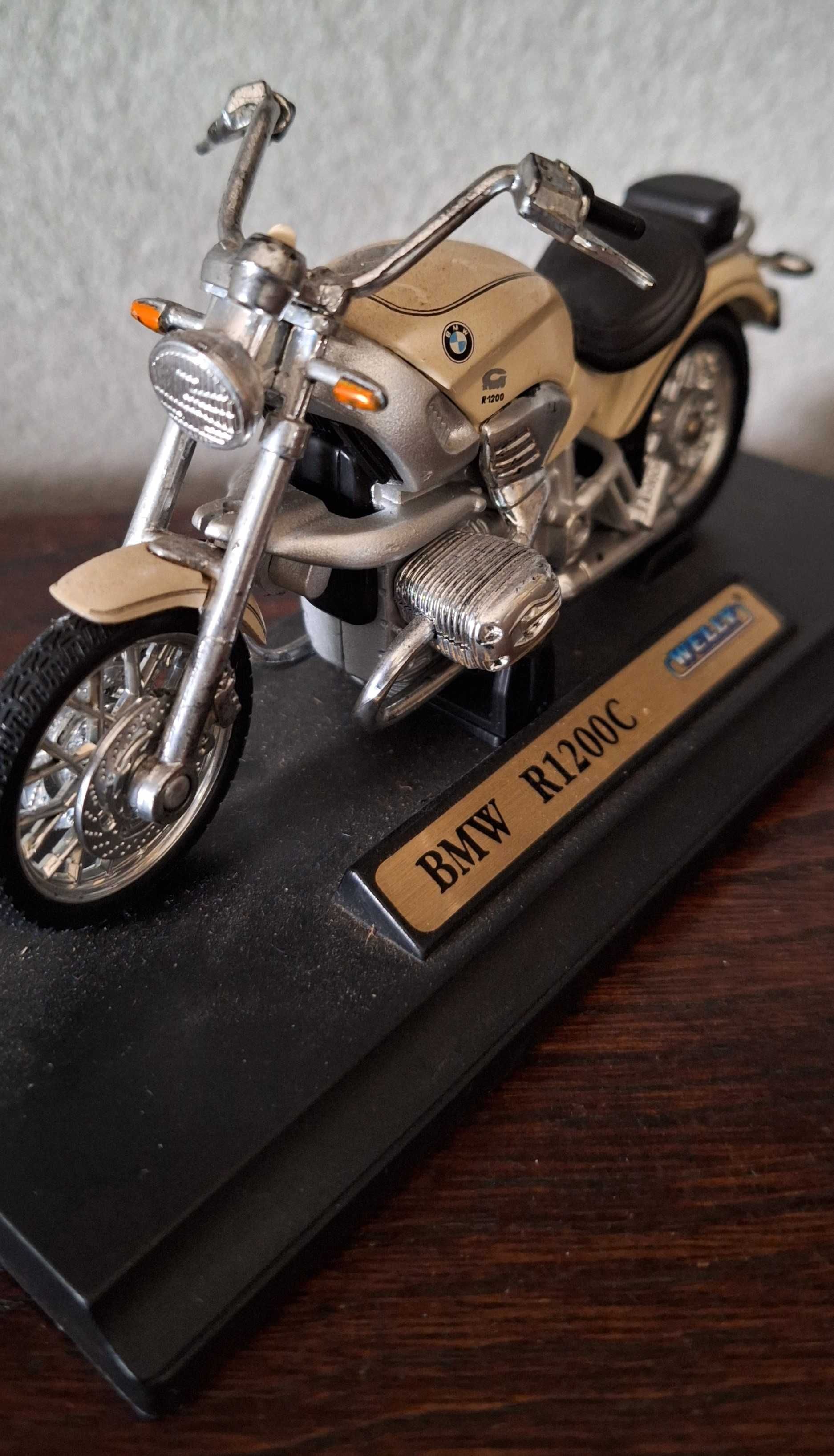 BMW R1200C Esc. 1:18 Miniaturas