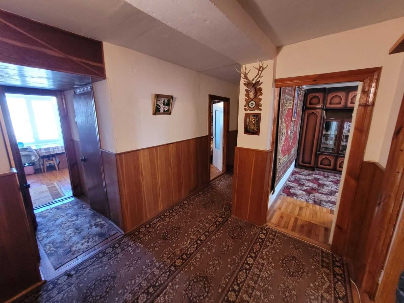 2-х кімнатної квартири, смт. Добротвір