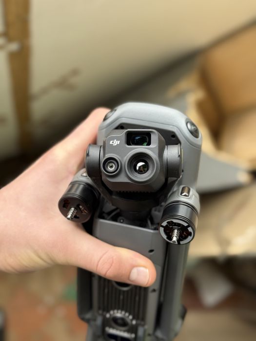 Dji Mavic 3T (26 хвилин)