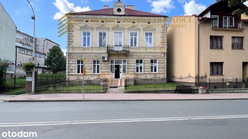Lokal handlowo-usługowy 188 m² w centrum Brzozowa