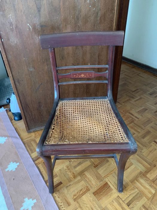 Conjunto de 4 cadeiras para restaurar