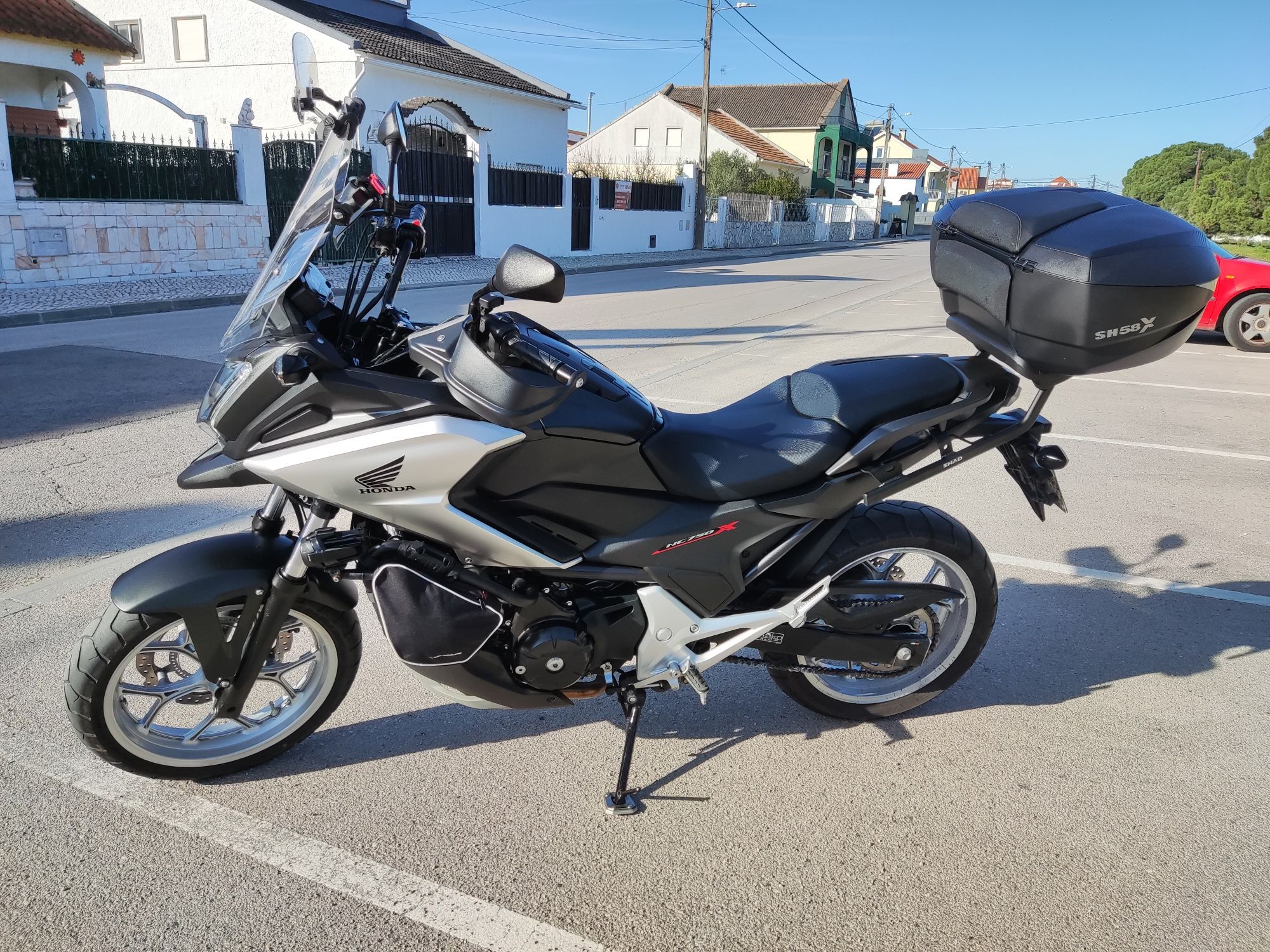 Honda NC 750x controlo de tração/ABS