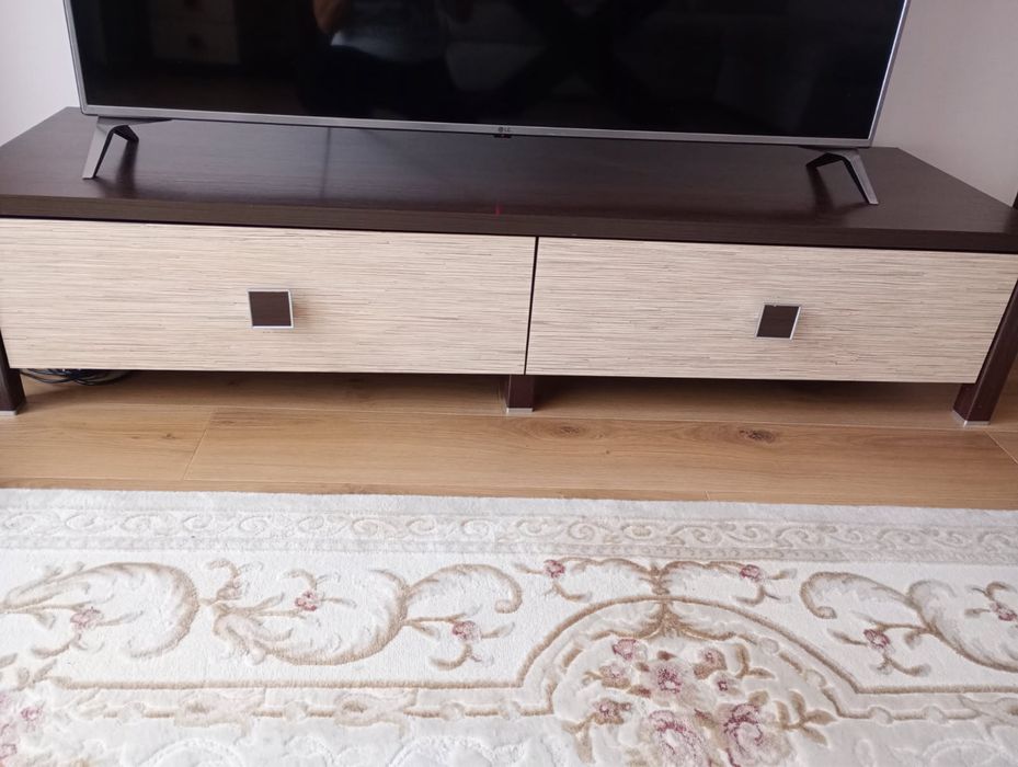 Meble komoda szafka rtv witryna