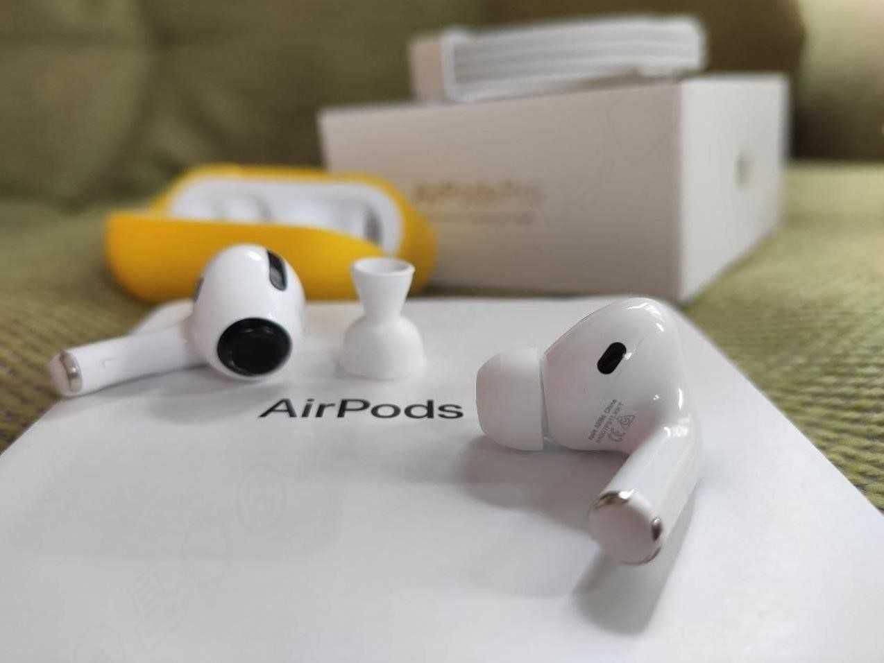 Запаковані AirPods pro Серійний Пробивається на сайті ЕПЛ