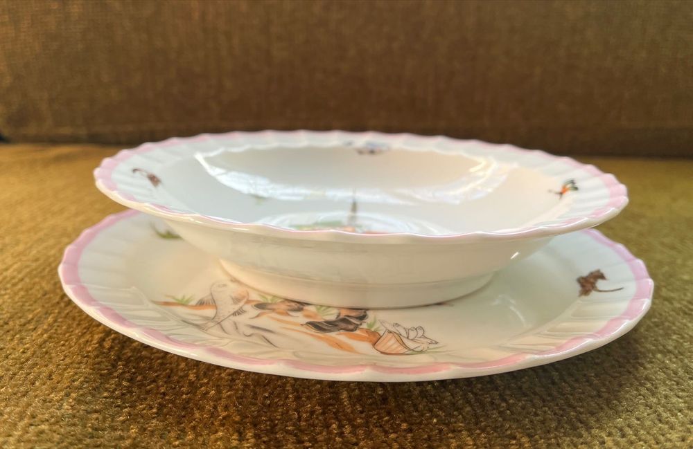 Conjunto de pratos de criança em porcelana Coimbra S. P. Portugal