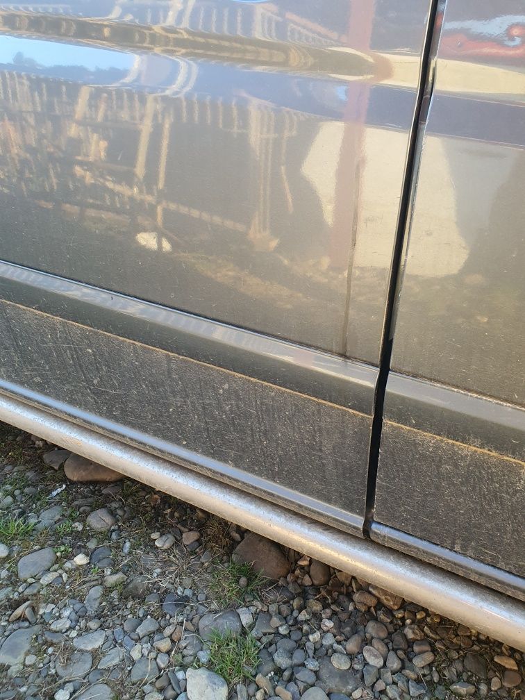 Бокова права дверка Mercedes-Benz Vito w639 рест зі склом