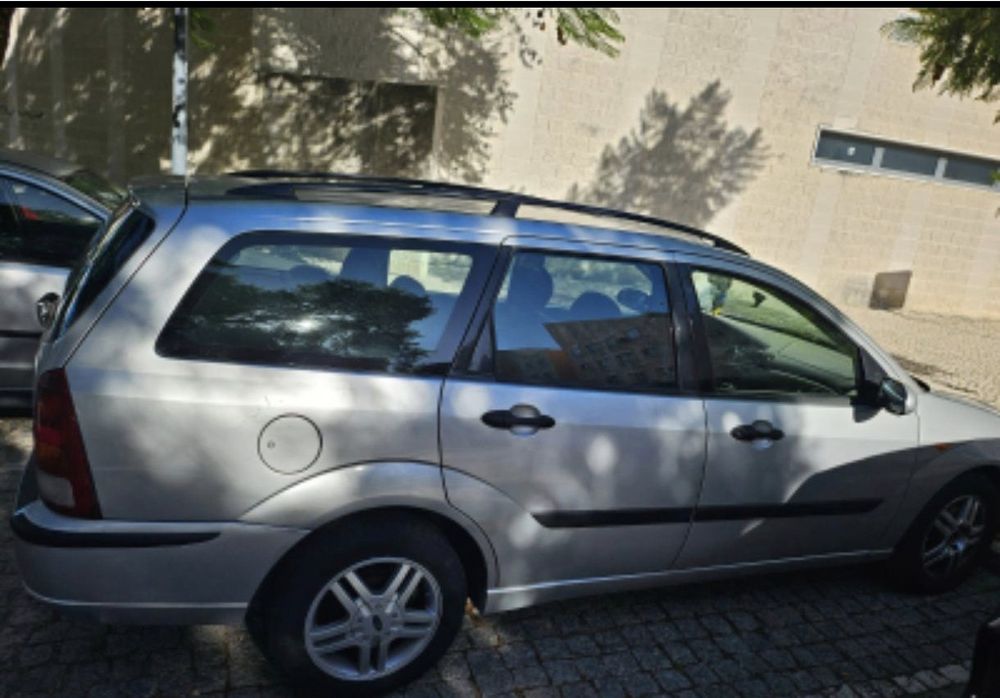 Ford focus carrinha automática