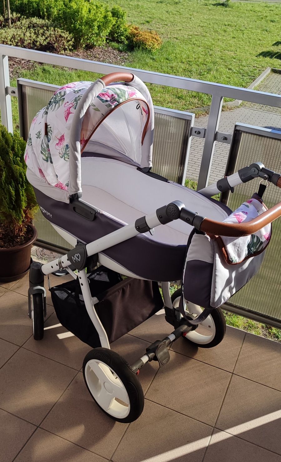 Wózek Babyactive Mommy Flamingo 11 4w1 3w1