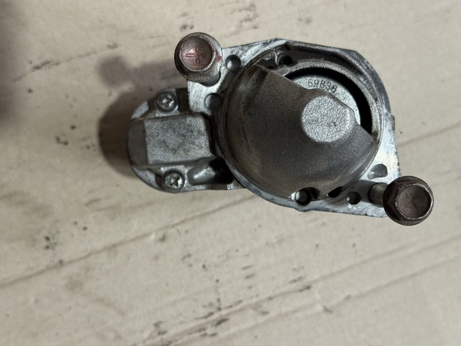 Стартер Mitsubishi Outlander M000T88771