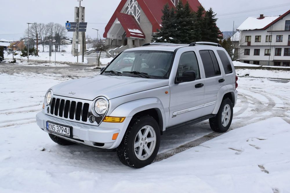 Jeep Cherokee Jeep Cherokee 2.8 Automat 4x4 Zdrowy z Włoch Zarejestrowany w PL Skóry