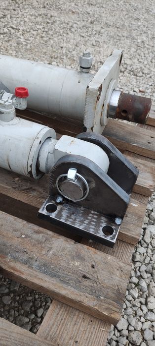 Siłownik tłok łupak do drzewa, drewno łuparka hydrauliczna.