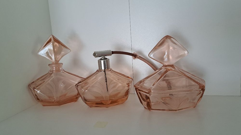 95-D Zestaw szkła na perfumy