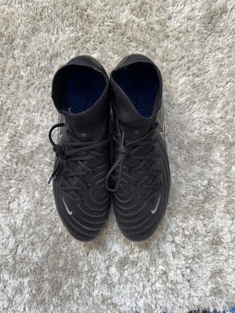 Chuteiras Nike Phantom Luna Elite FG