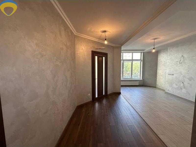 Продается уютная квартира в новом  доме на Таирова