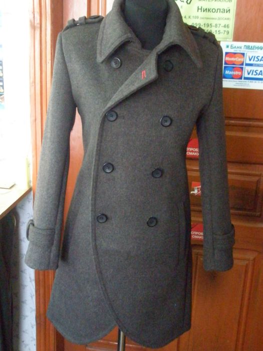 Ремонт та пошиття одягу з хутра,шкіри,тканин.