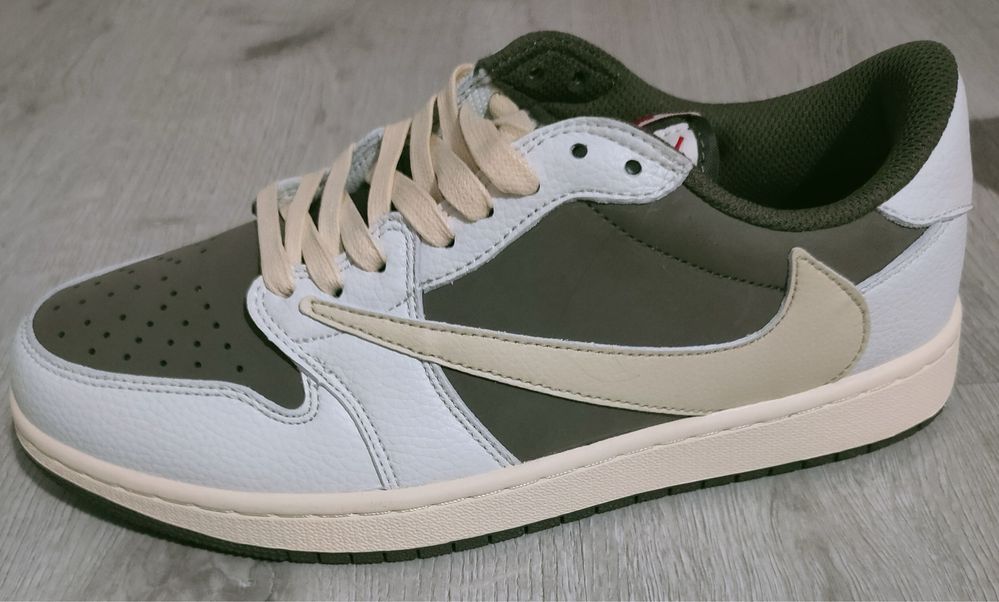 Jordan 1 Retro OG SP Reverse Mocha (Tamanho 42)