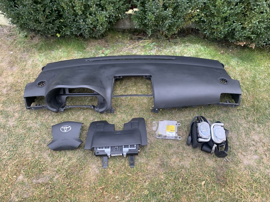 Комплект безпеки Toyota Avensis T25 , комплект безопасности