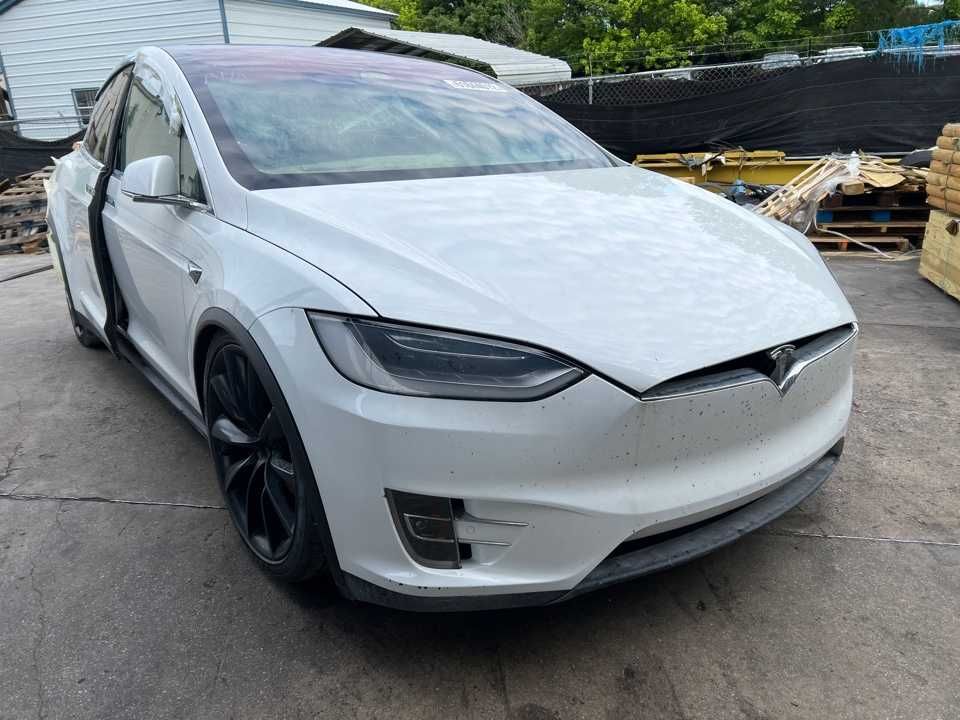 Разборка Tesla Model X P 100 D