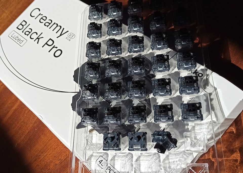 Линейные свичи Akko V3 Creamy Black pro - 30 шт., новые