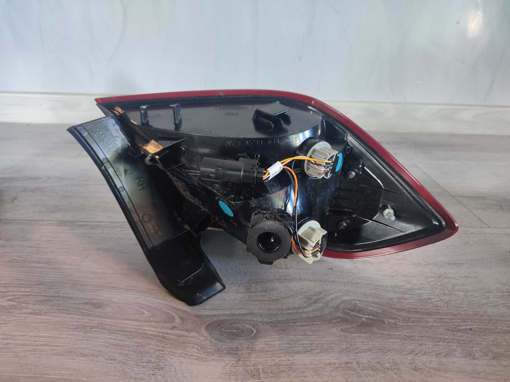 Lampa tylna prawa prawy tył Ford fiesta mk8