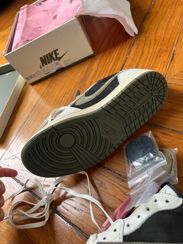 Jordan 1 Retro Low OG SP Travis Scott Olive R42