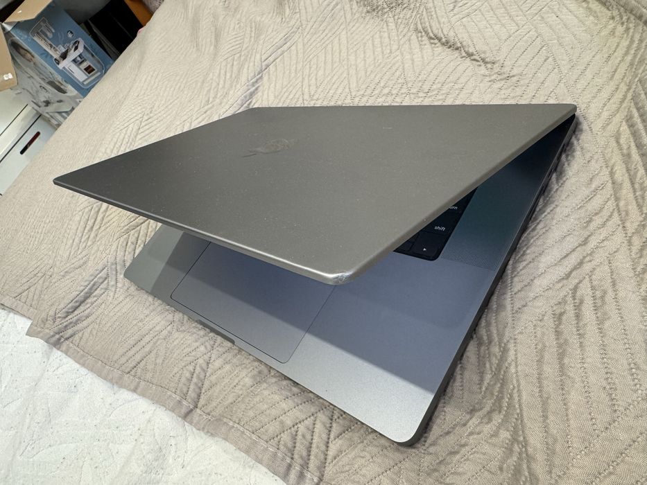 Macbook Pro M1 Pro 16 A2485 M1 Pro/16/1TB