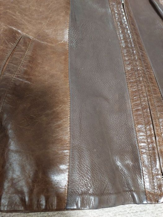 Шкіряна жіноча куртка