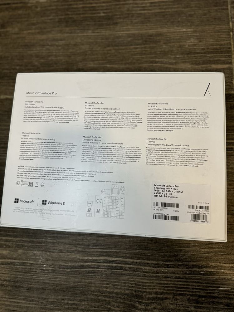 Microsoft Surface Pro 11th Edition новий
