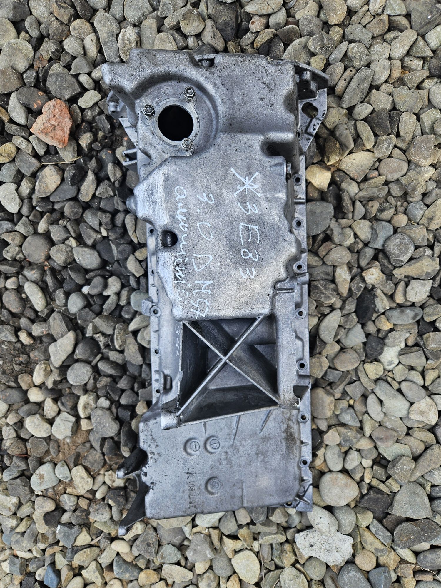 Піддон БМВ BMW Е39 Е46 Е53 Е60 Е61 Е65 Е66 Е90 Е91 Е92 Е93 Ф10 Ф11