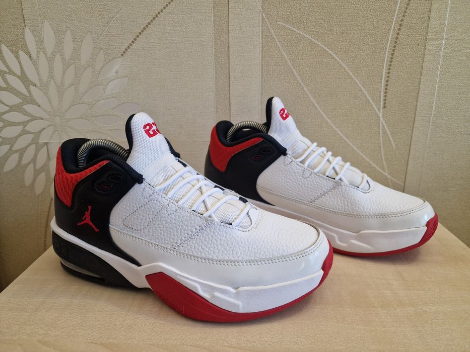 Кросівки Jordan Max Aura 3 оригінал розмір 38.5