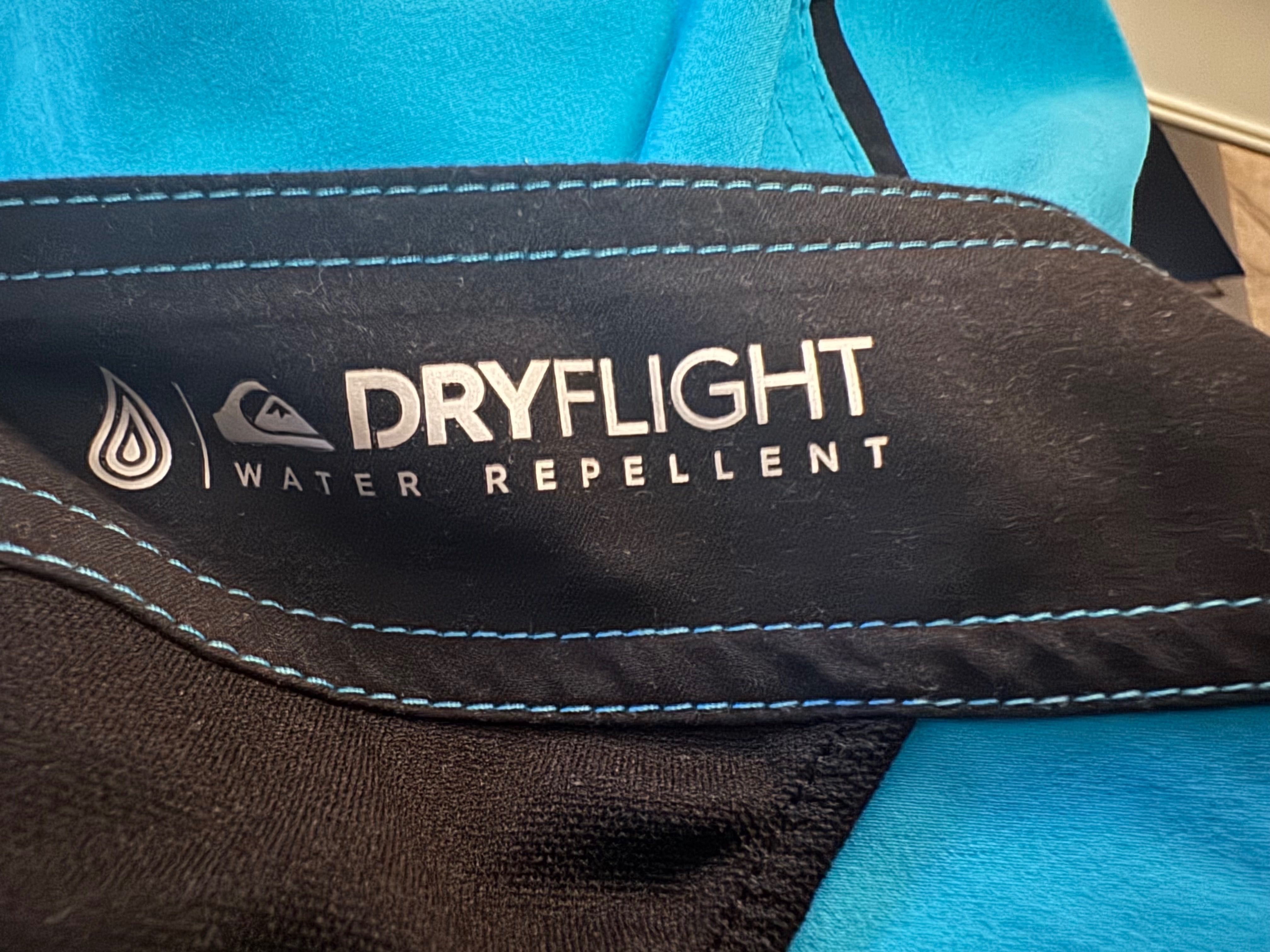 Quiksilver DryFlight Swimwear szorty kąpielówki spodenki M/L jak nowe
