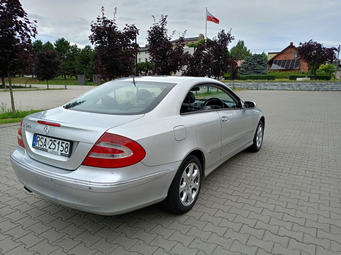 Sprzedam Mercedes CLK 320 benzyna