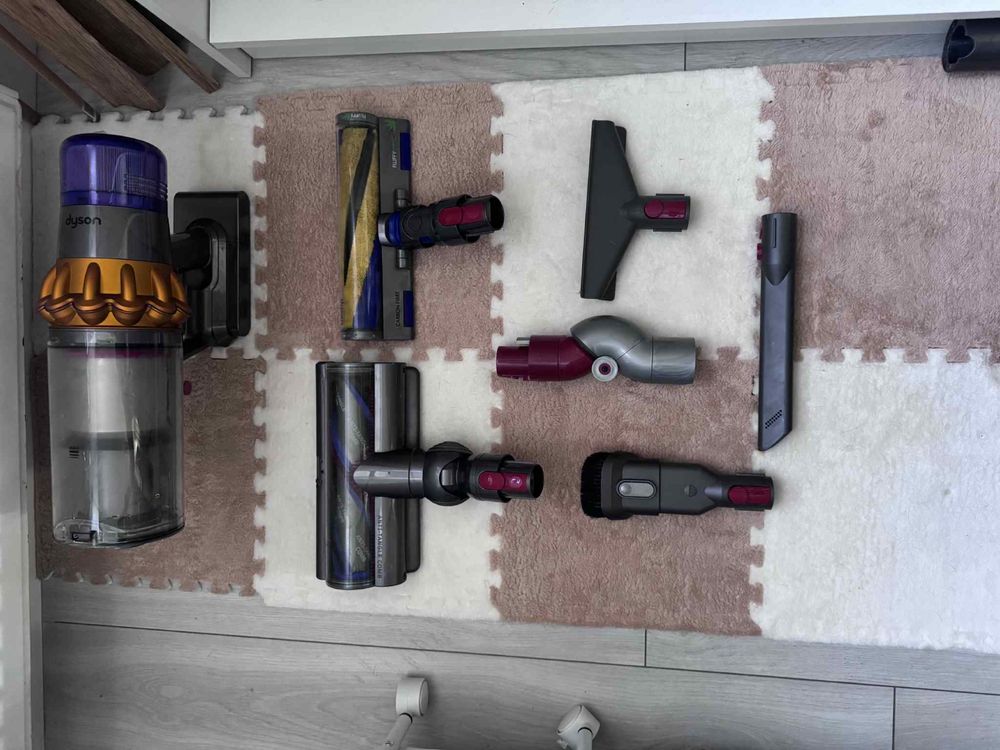 Dyson V15 Absolute Detect