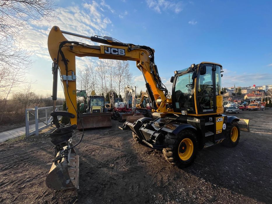 JCB HYDRADIG  Model-2017R-40km/h-3łyżki+widły-Sprowadzona