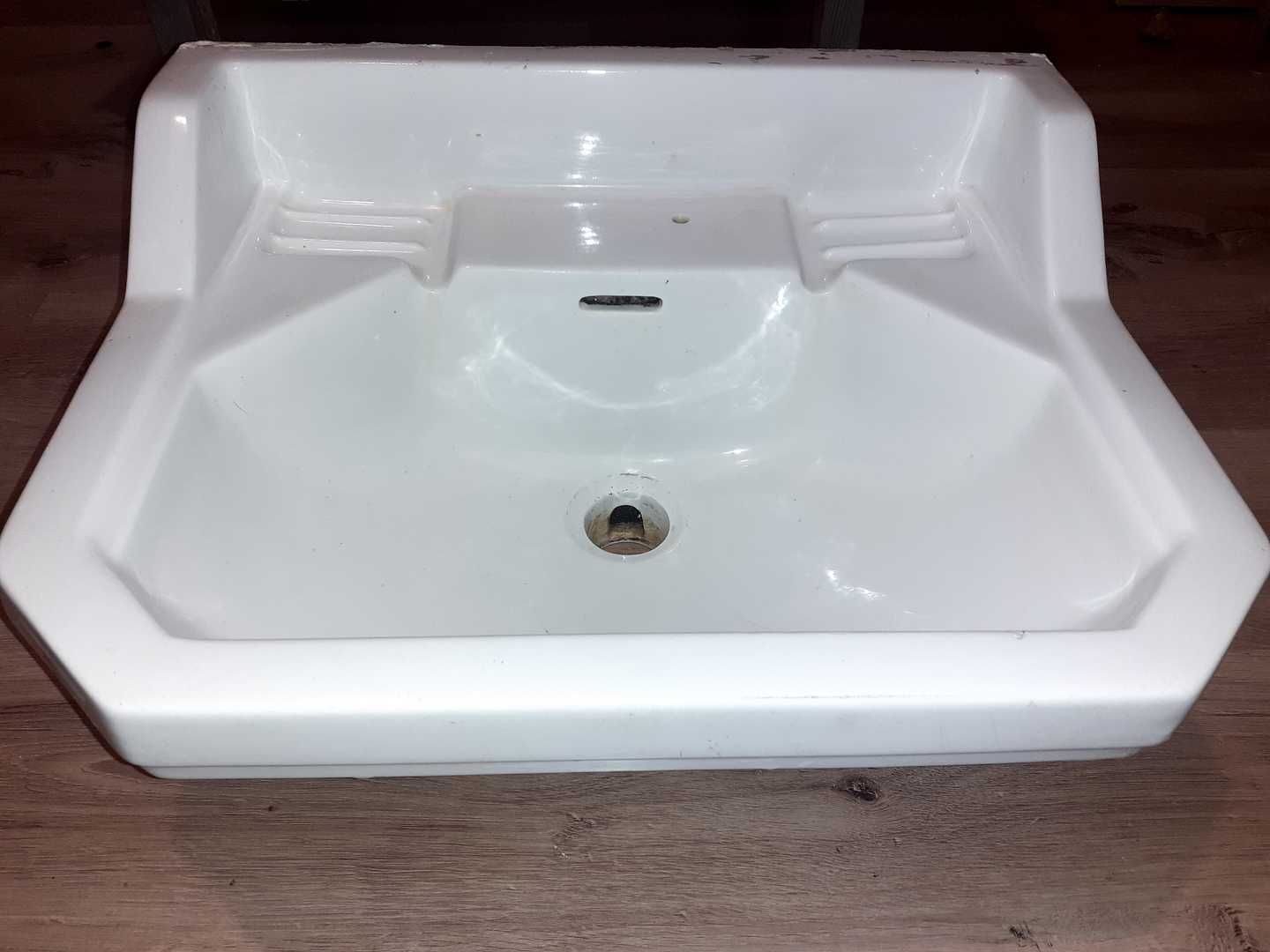 Umywalka PRL Koło 50x40