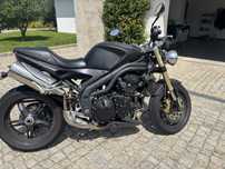 Triumph speed triple 1050