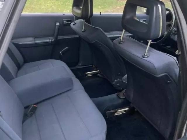 Audi 100 C3 1.8 Бенз