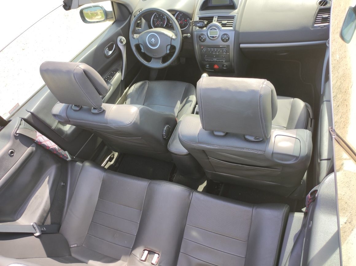 Megane cabrio 115.000kms  karman 1.5 dci