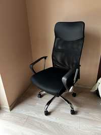 Fotel biurowy, krzesło obrotowe JYSK
