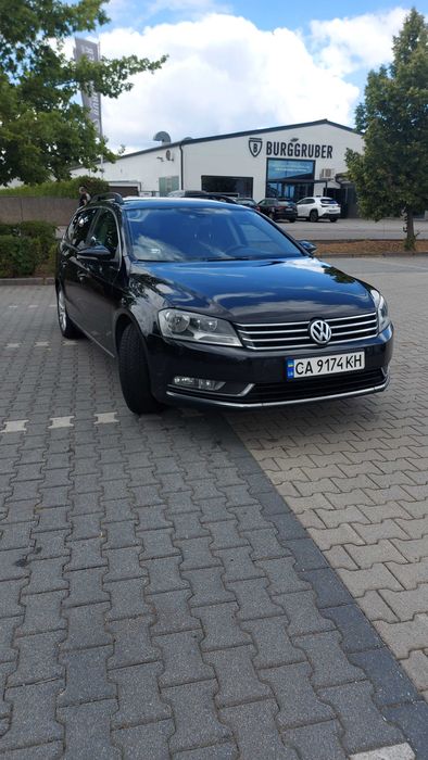 продам экономичный ,семейный автомобиль