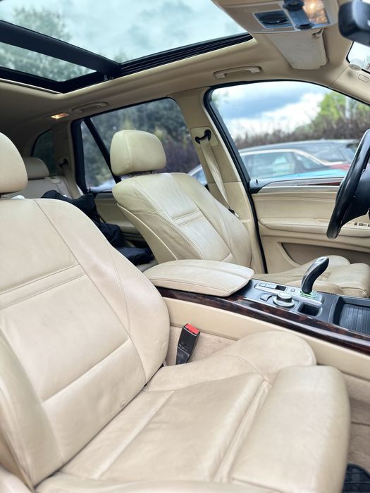 BMW X5 E70 3.0D panorama