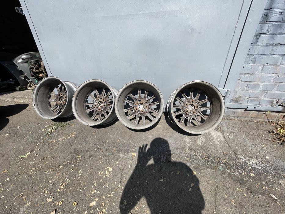Легкосплавные диски R17 5*114.3 Крайслер 300м