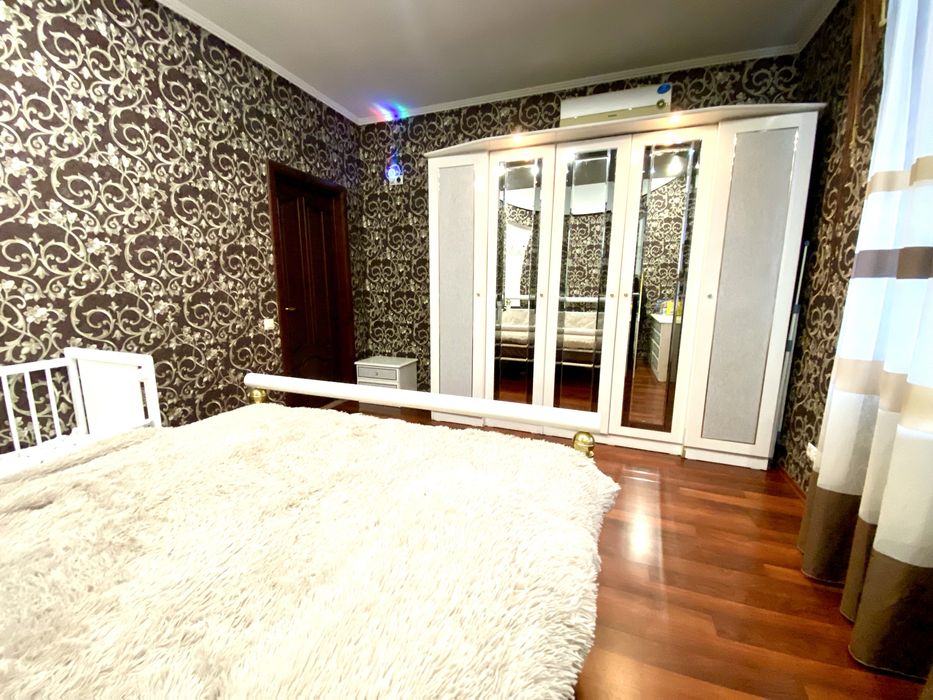 Продаж 3 кім. квартири. Центральний міський р-он. Плоша 107,2 м.кв