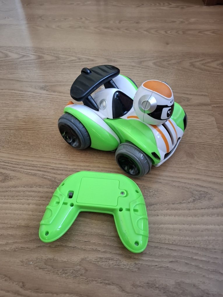 Robot Chicco na pilota