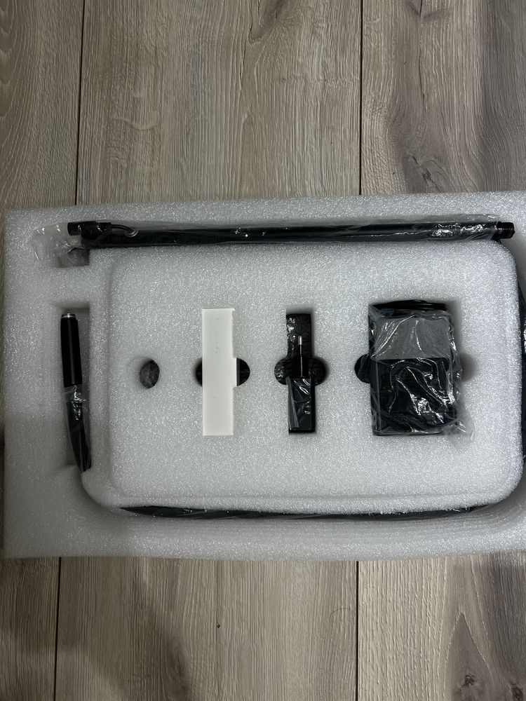 Lampa UV PLATINUM do przedłużania rzęs Czarna, platynowa