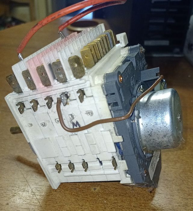 Селектор програм Simens Family 2084